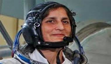 Sunita Williams20130330133200_l20130401161449_l